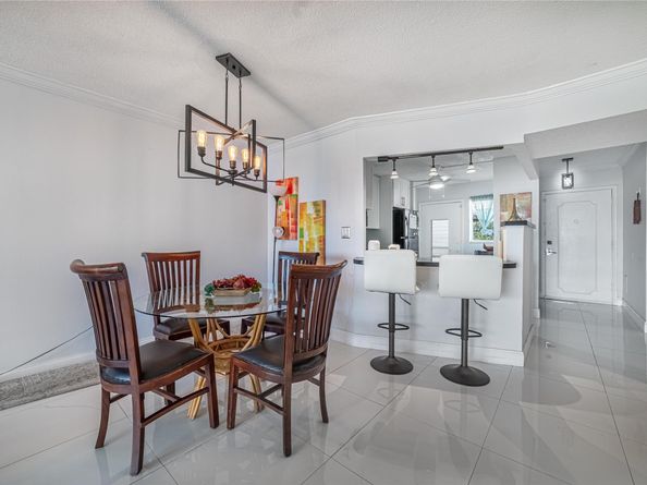 1660 NE 191st St 3111, Miami FL 33179