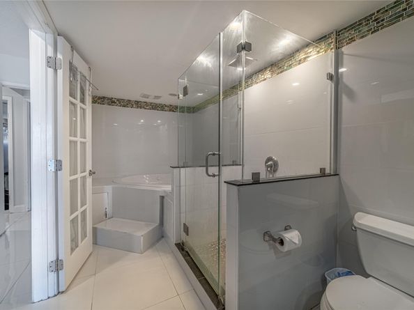 1660 NE 191st St 3111, Miami FL 33179