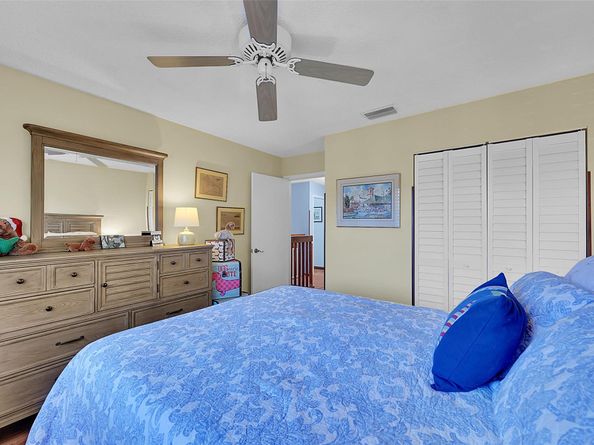 2922 Port Royale Ln, Fort Lauderdale FL 33308
