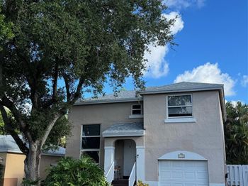 4190 SW 70th Ter