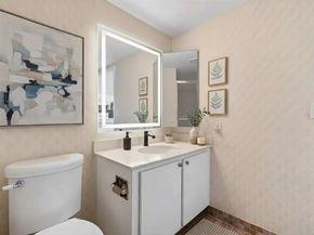 9283 Vista Del Lago 37J, Boca Raton FL 33428