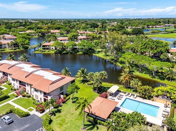 9283 Vista Del Lago 37J, Boca Raton FL 33428