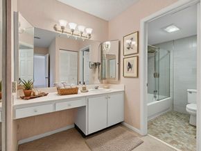 9283 Vista Del Lago 37J, Boca Raton FL 33428