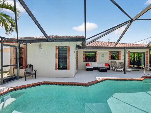 1035 Soelca Drive, West Palm Beach FL 33405