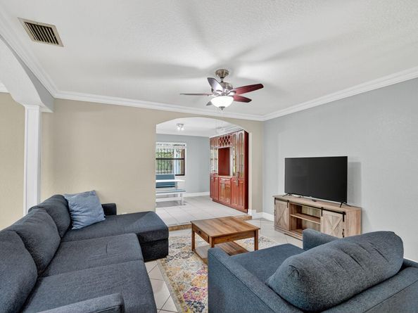 1035 Soelca Drive, West Palm Beach FL 33405