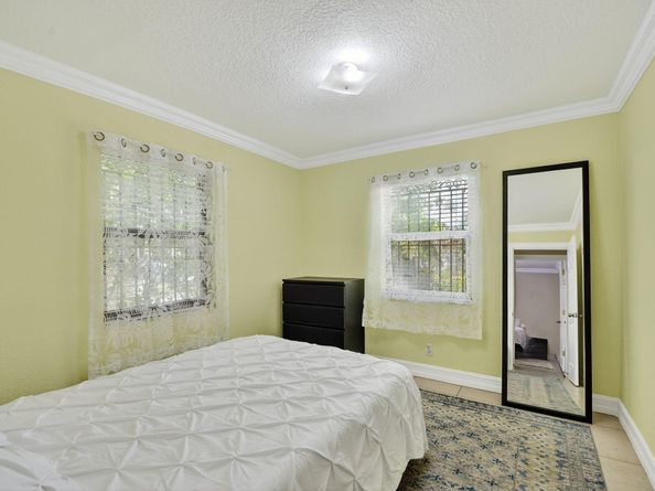 1035 Soelca Drive, West Palm Beach FL 33405
