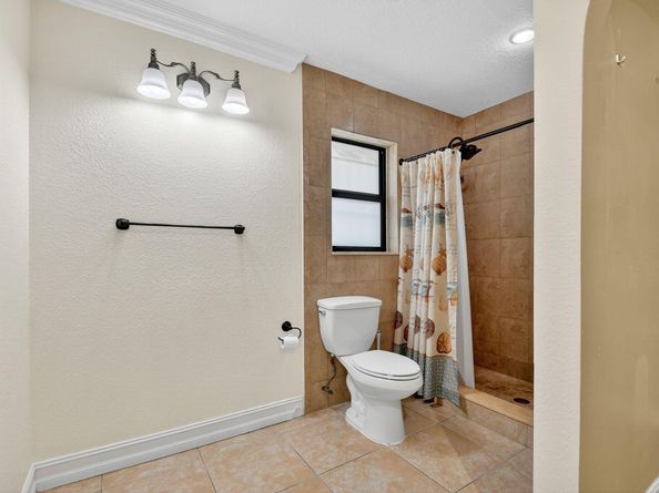 1035 Soelca Drive, West Palm Beach FL 33405