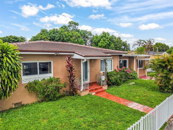 1530 SW 24th Ave, Miami FL 33145