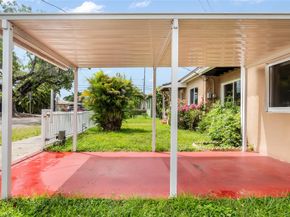 1530 SW 24th Ave, Miami FL 33145