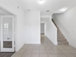 168 SW 6th Ct, Pompano Beach FL 33060