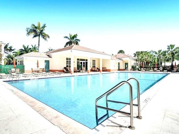 168 SW 6th Ct 168, Pompano Beach FL 33060