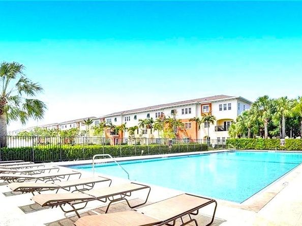 168 SW 6th Ct 168, Pompano Beach FL 33060