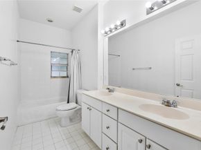 168 SW 6th Ct, Pompano Beach FL 33060