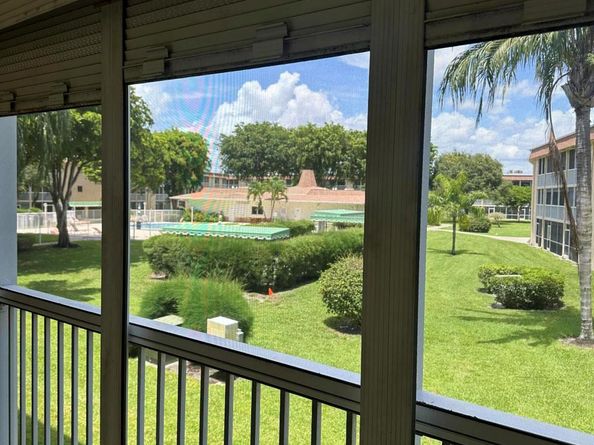 300 Village Green Circle S 217, Palm Springs FL 33461