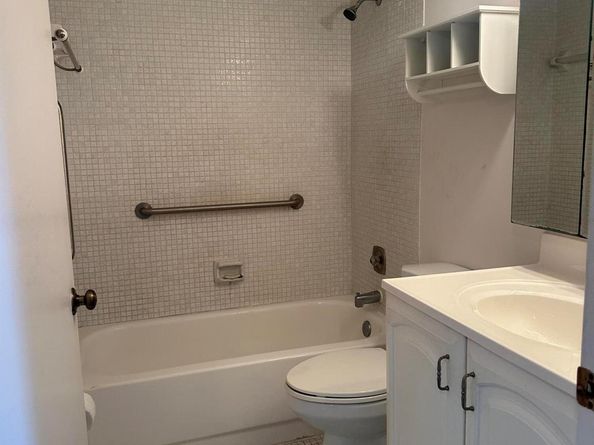 300 Village Green Circle S 217, Palm Springs FL 33461