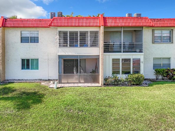 133 Lake Evelyn Drive, West Palm Beach FL 33411