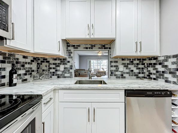 133 Lake Evelyn Drive, West Palm Beach FL 33411