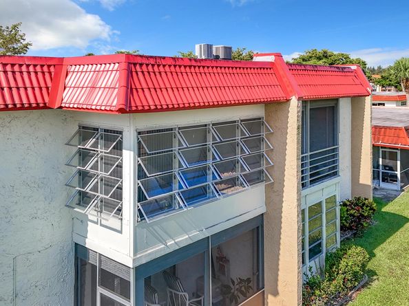 133 Lake Evelyn Drive, West Palm Beach FL 33411