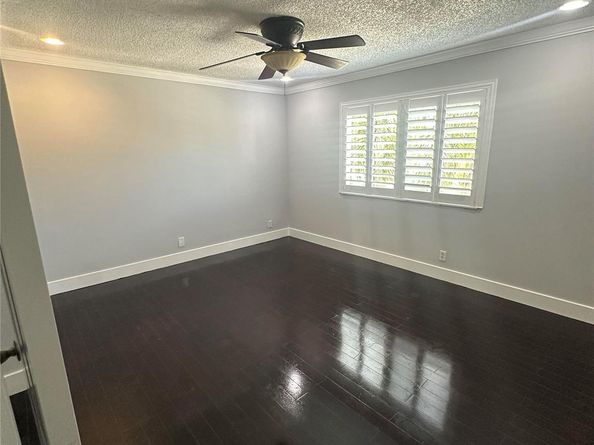 4792 Lago Vista Dr 4792, Coconut Creek FL 33073