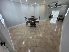 4792 Lago Vista Dr 4792, Coconut Creek FL 33073