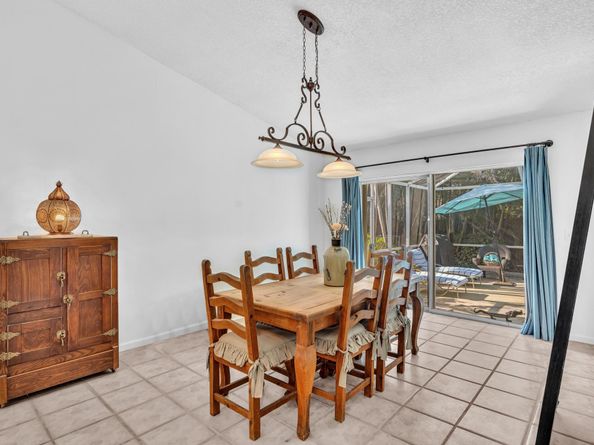 498 Oregon Lane, Boca Raton FL 33487