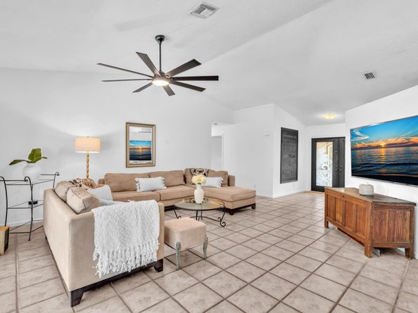 498 Oregon Lane, Boca Raton FL 33487