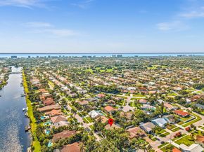 498 Oregon Lane, Boca Raton FL 33487
