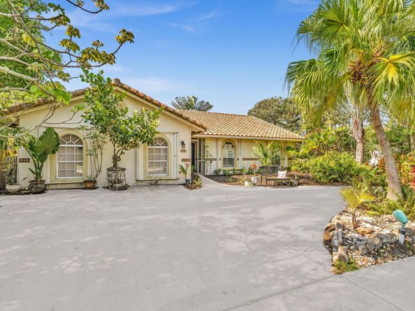 498 Oregon Lane, Boca Raton FL 33487