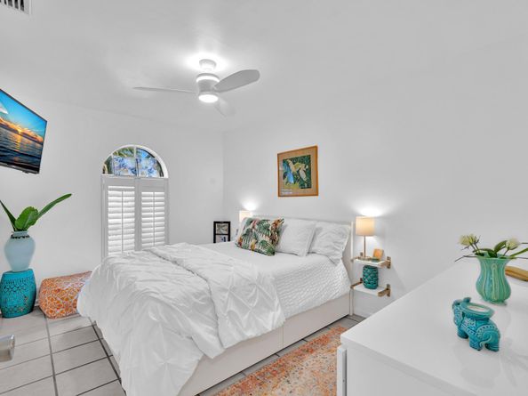 498 Oregon Lane, Boca Raton FL 33487