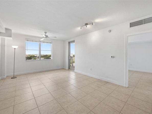 1830 Radius Dr 607, Hollywood FL 33020