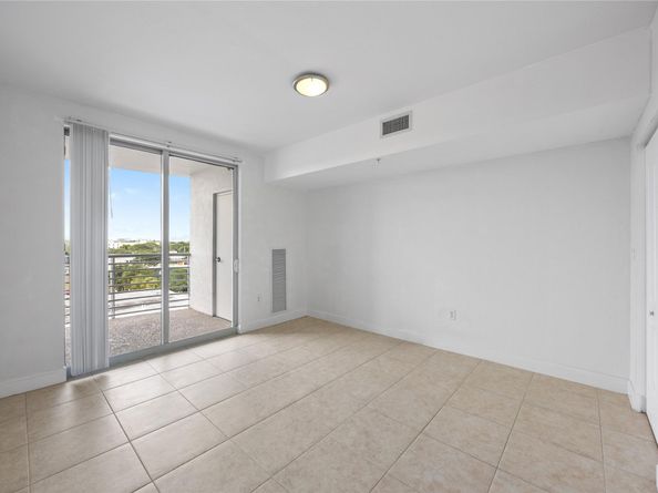 1830 Radius Dr 607, Hollywood FL 33020