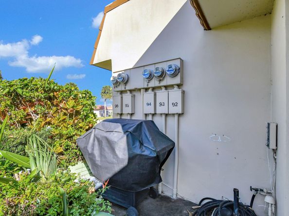 5780 Fernley Drive W 94, West Palm Beach FL 33415