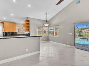 9240 Oak Grove Cir, Davie FL 33328