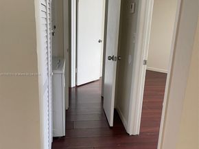 212 Lake Pointe Drive 313, Oakland Park FL 33309