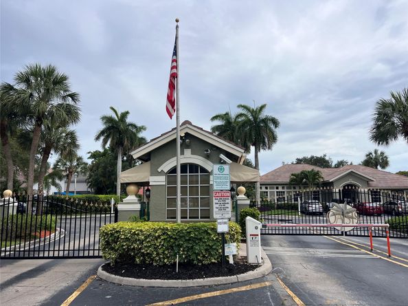 3433 Sands Harbor Trce, Pompano Beach FL 33069