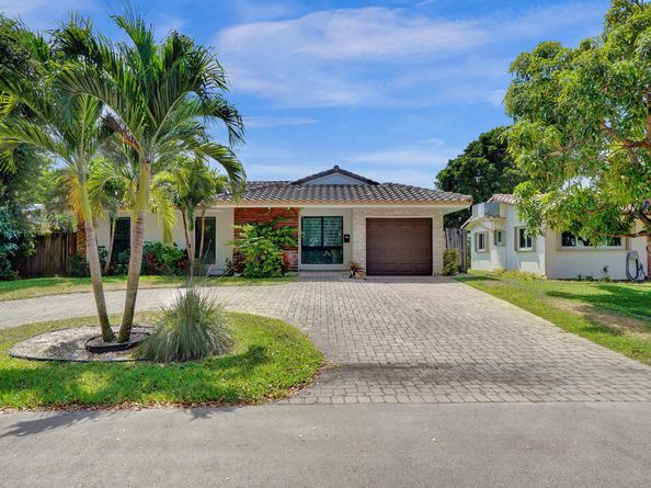 1561 SE 24th Ter, Pompano Beach FL 33062
