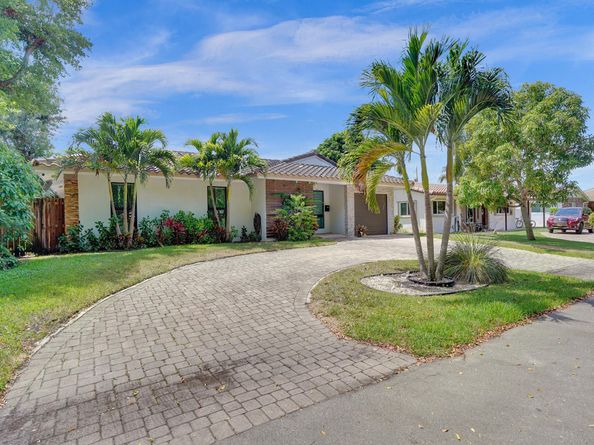 1561 SE 24th Ter, Pompano Beach FL 33062