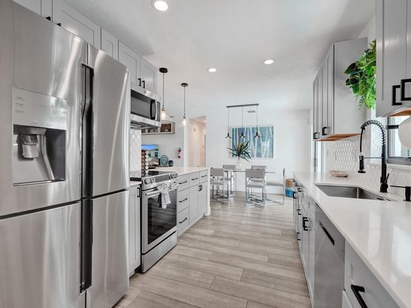 1561 SE 24th Ter, Pompano Beach FL 33062
