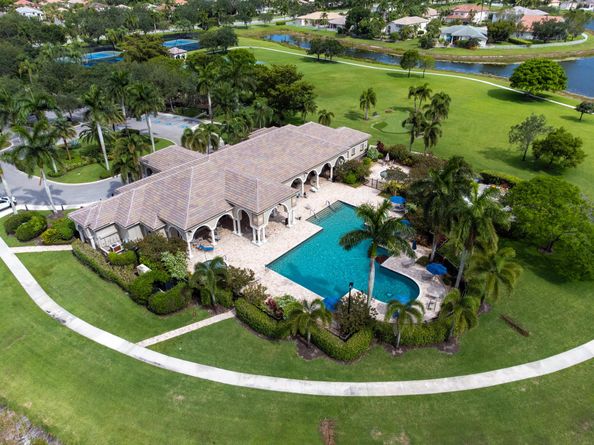 4245 Bluff Harbor Way, Wellington FL 33449