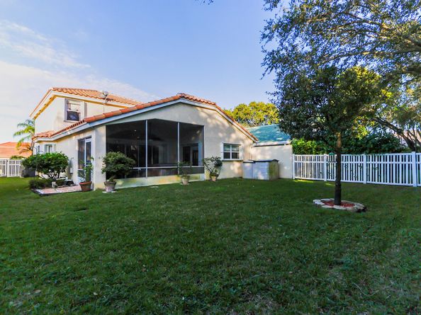 4245 Bluff Harbor Way, Wellington FL 33449
