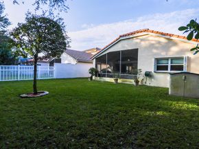 4245 Bluff Harbor Way, Wellington FL 33449