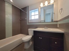 10351 SW 20th Ter, Miami FL 33165