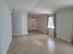 10351 SW 20th Ter, Miami FL 33165