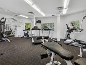 24 Uno Lago Drive, Juno Beach FL 33408