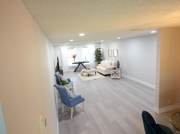 9740 Pecan Tree Drive A, Boynton Beach FL 33436