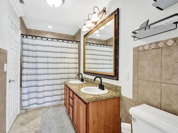 5426 NW 61st Ave, Coral Springs FL 33067