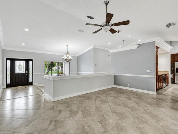 5426 NW 61st Ave, Coral Springs FL 33067