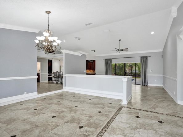 5426 NW 61st Ave, Coral Springs FL 33067