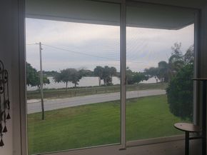 3160 Lake Osborne Drive 201, Lake Worth Beach FL 33461