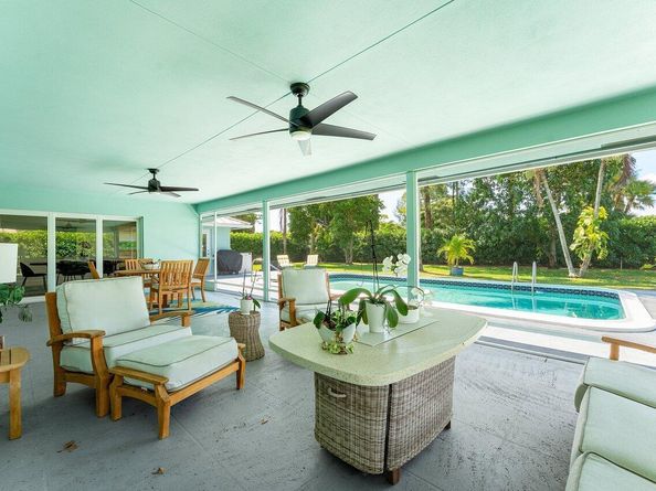 474 S Country Club Drive, Atlantis FL 33462